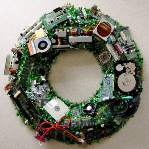 couronne noel geek composants electronique informatique recycler diy 600x600