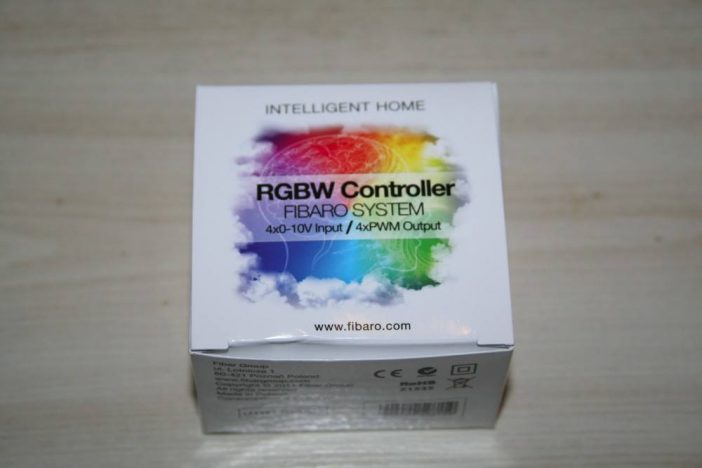 Fibaro_RGBW_1