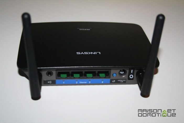 Linksys_AC1200MAX_12