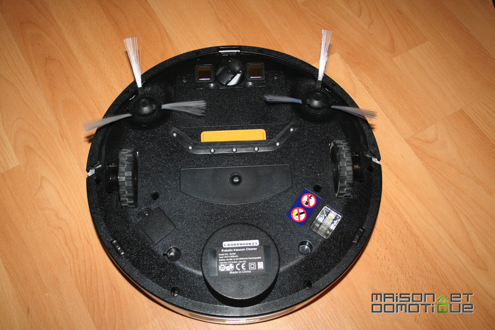 Test du robot aspirateur Amibot Pure H2O - Blog Domadoo