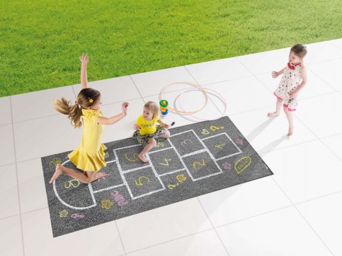 tapis de jeu exterieur