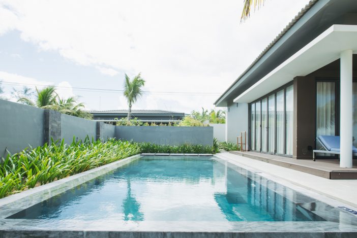 Quel modèle de piscine choisir ? 1 shutterstock 1327120652