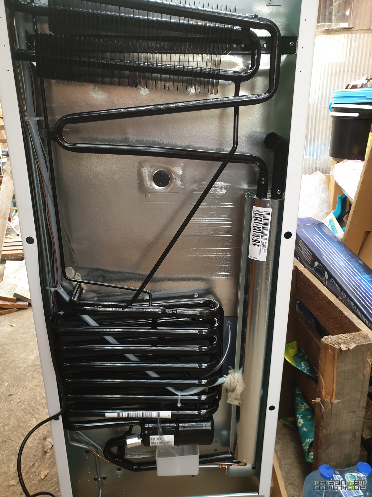 Comment transformer un refrigerateur, du 220v au 12v ?