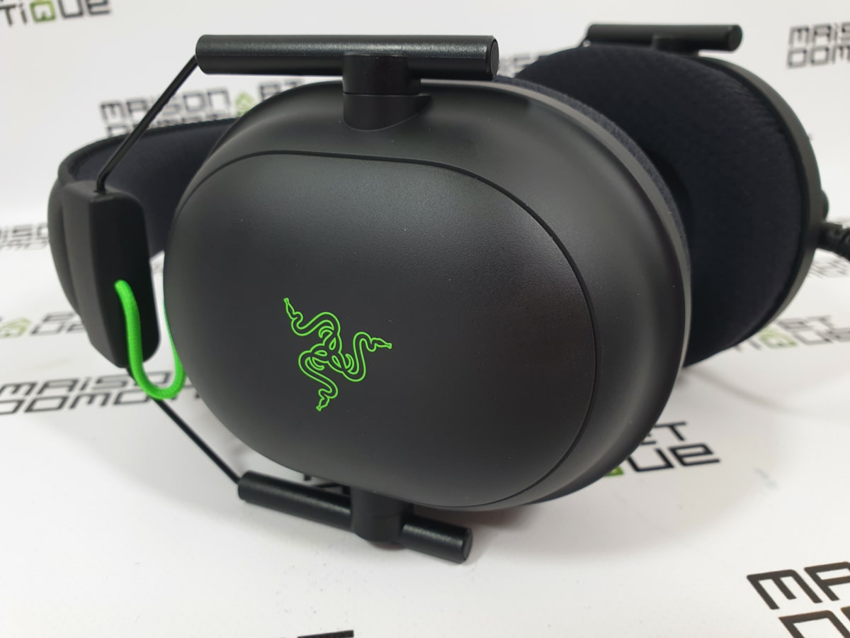 Casque gaming filaire razer blackshark v2 edition spéciale noir et