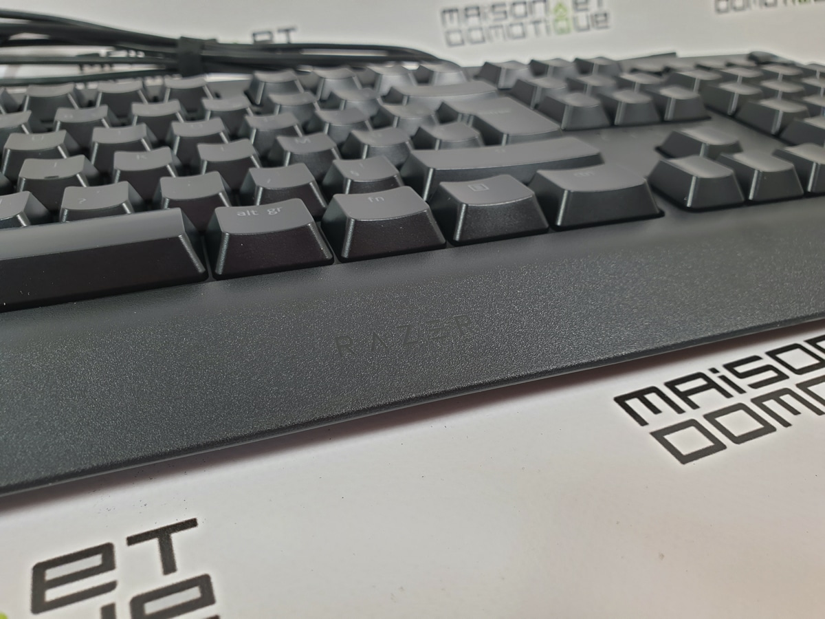 Test Razer Cynosa Chroma : un clavier silencieux pour les joueurs