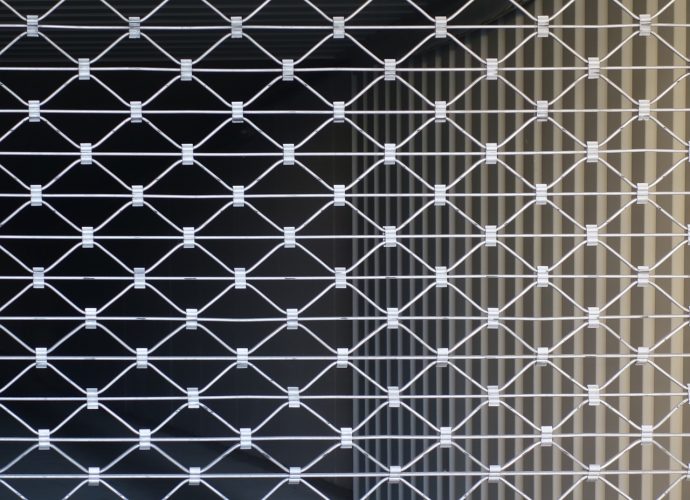 3 raisons d’installer des rideaux métalliques ! 1 rolling grilles 2892477 1280