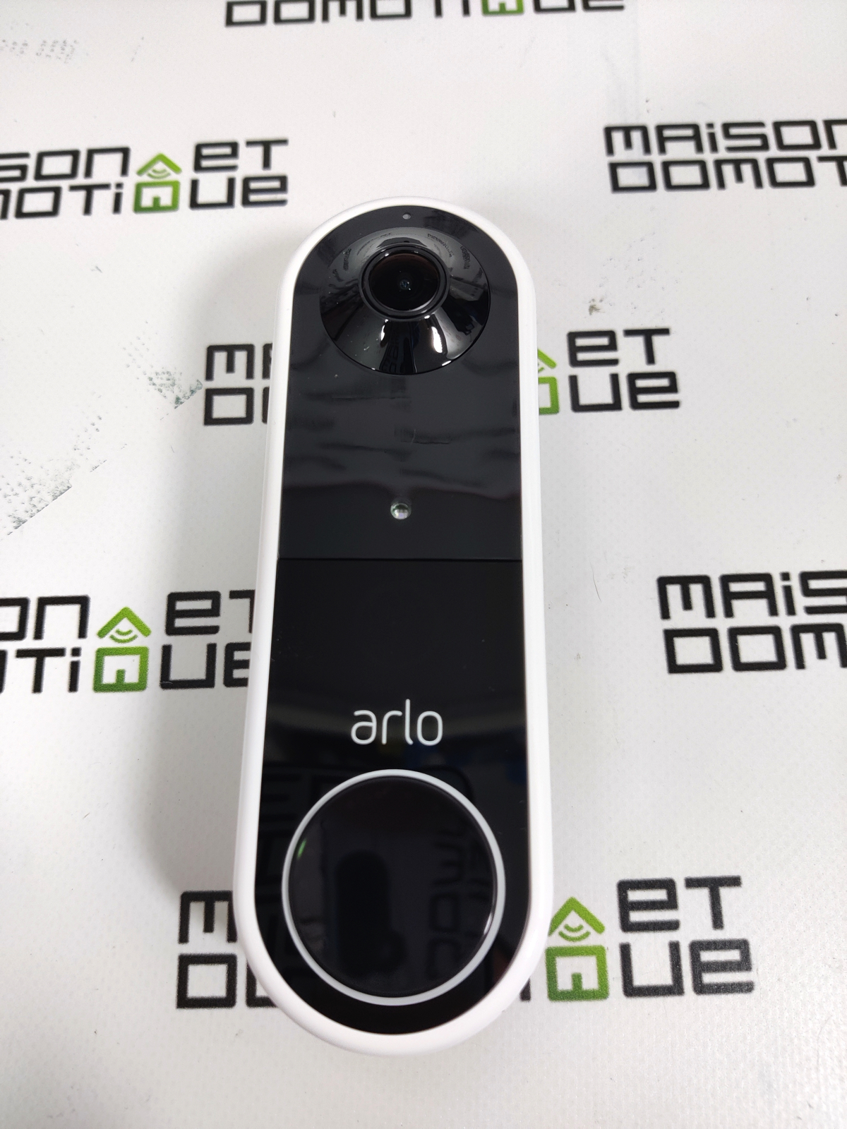 Test Arlo Essential Video Doorbell Wire-Free: la sonnette vidéo Arlo  totalement sans fil (et toujours compatible Jeedom !) - Maison et Domotique