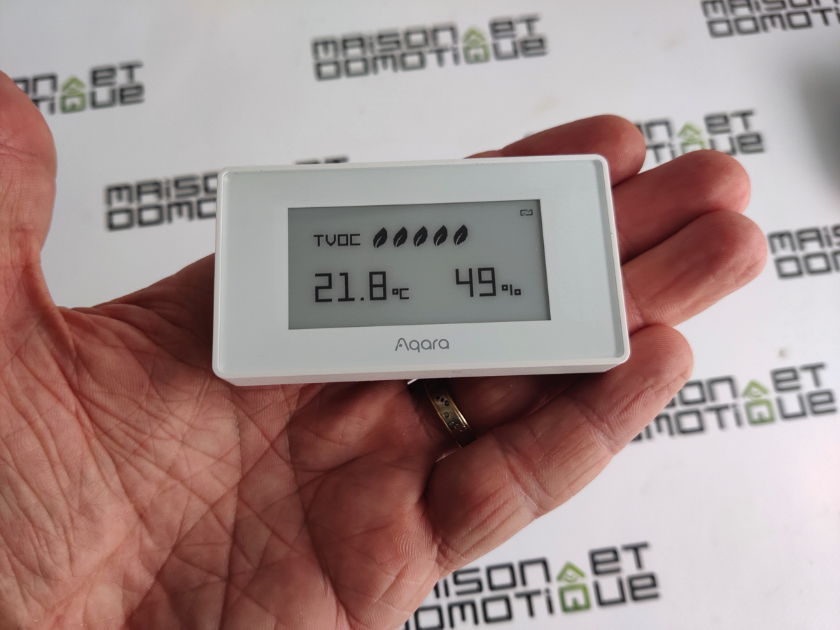 Cigopx Moniteur de qualité de l'air intelligent Zigbee Testeur de compteur de qualité de l'air intérieur avec alarme d'application et enregistreur de données pour tester l'humidité de la température 