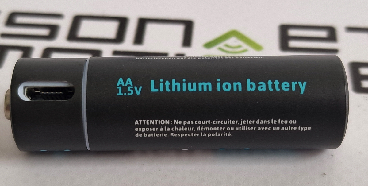 J'ai testé les piles rechargeables par USB de la marque Pale Blue. –  DoubleGeek