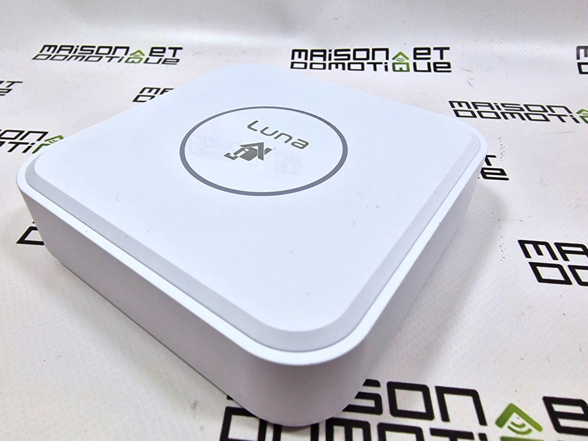 Test de la box domotique Jeedom Mini+