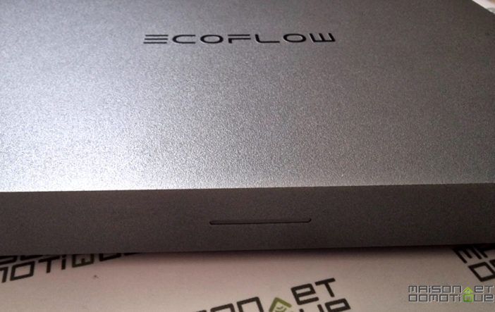 Nous avons testé le kit solaire EcoFlow PowerStream : est-ce un bon  investissement ?