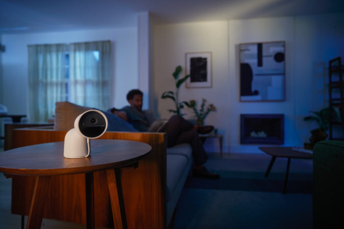 philips hue secure lifestyle 1