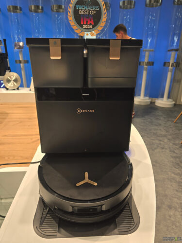 #IFA2024: تقدم ECOVACS مكانسها الكهربائية الروبوتية الجديدة DEEBOT، من المستوى المبتدئ إلى المستوى المتقدم 1 ecovacs ifa2024 8