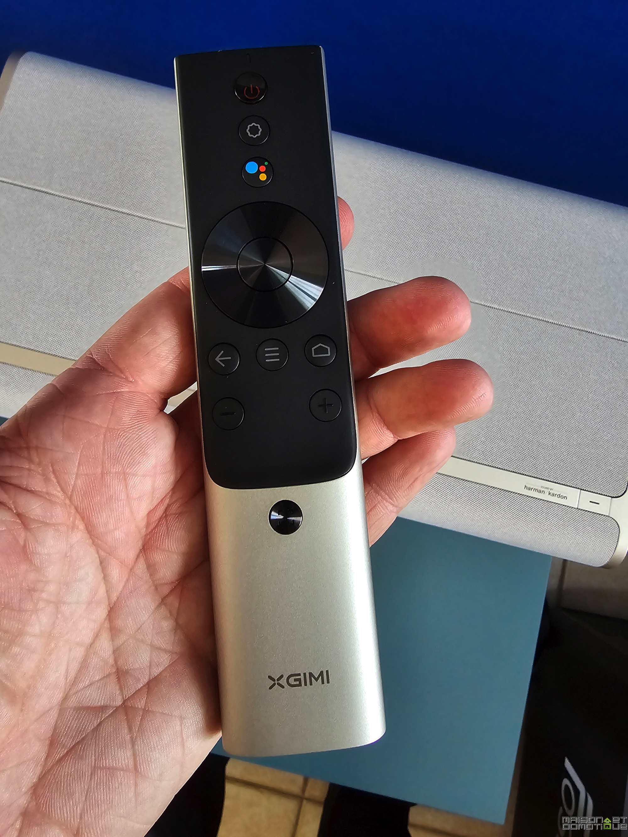 Xgimi Aura 2を試す：テレビを忘れさせる超短焦点4Kレーザー