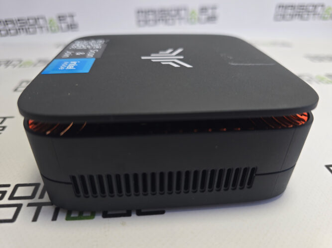 Test du NiPoGi E1 : Le Mini PC qui consomme moins qu'une ampoule mais virtualise comme un serveur ! 7 test nipogi e1 5