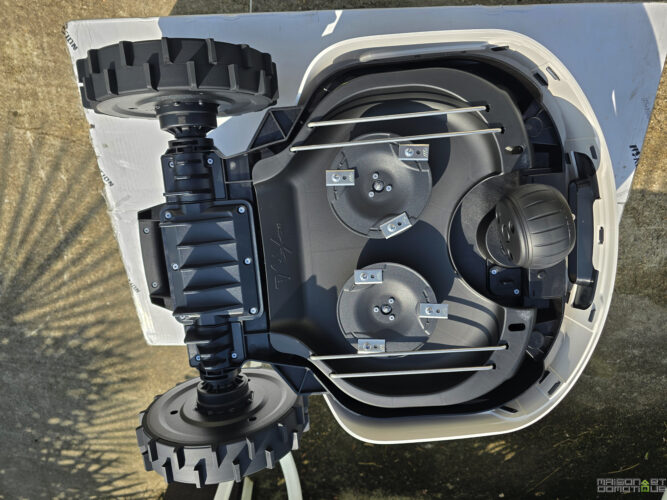 Vollständiger Test des Mammotion Yuka: Der Rasenmäherroboter, der sogar Blätter einsammelt! 13 test mammotion yuka 20