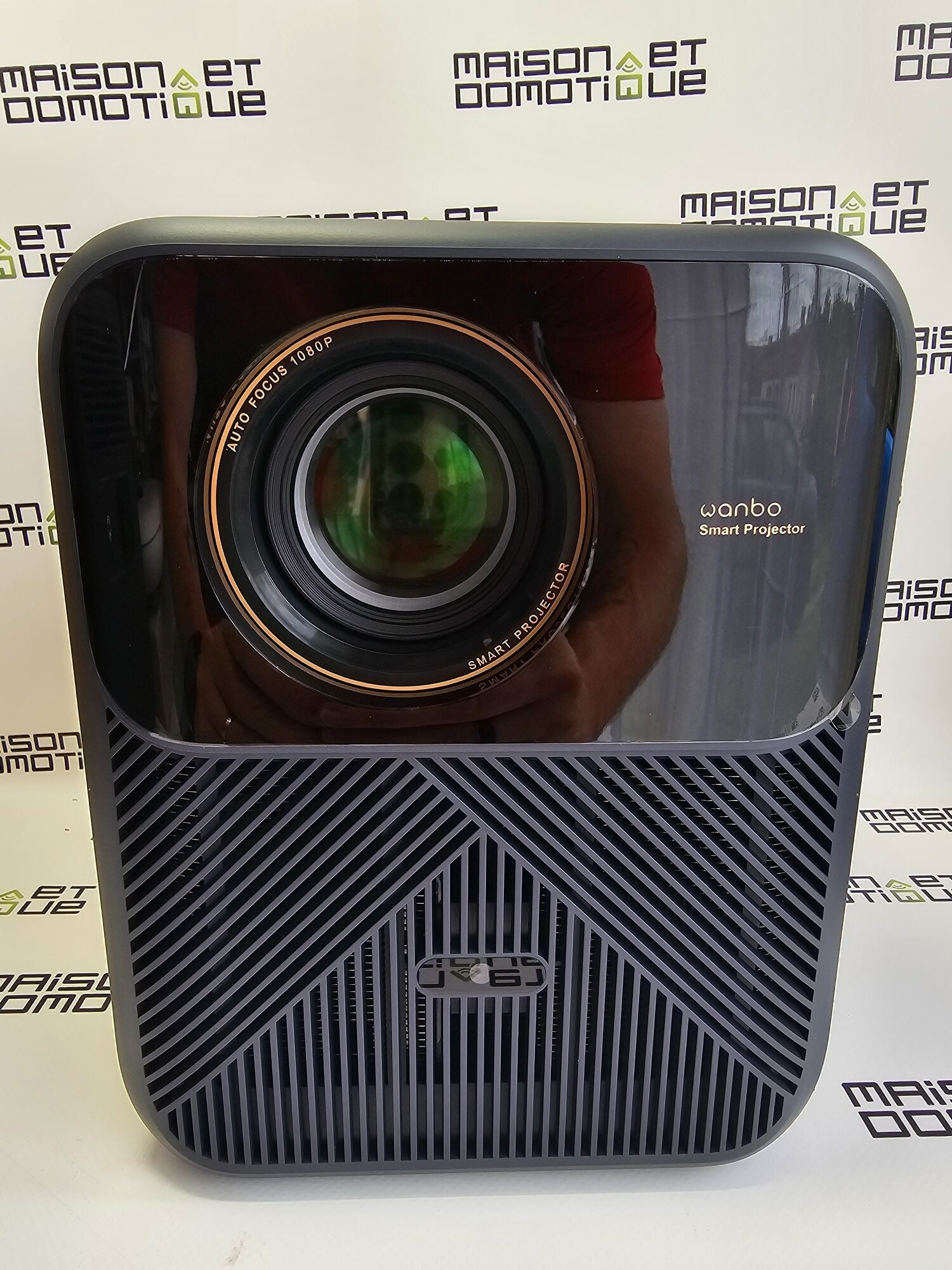 Wanbo Mozart 1 Pro の完全レビュー: 財布を空にすることなく Wanbo Mozart 1 Pro の完全レビュー: 財布を空にすることなく