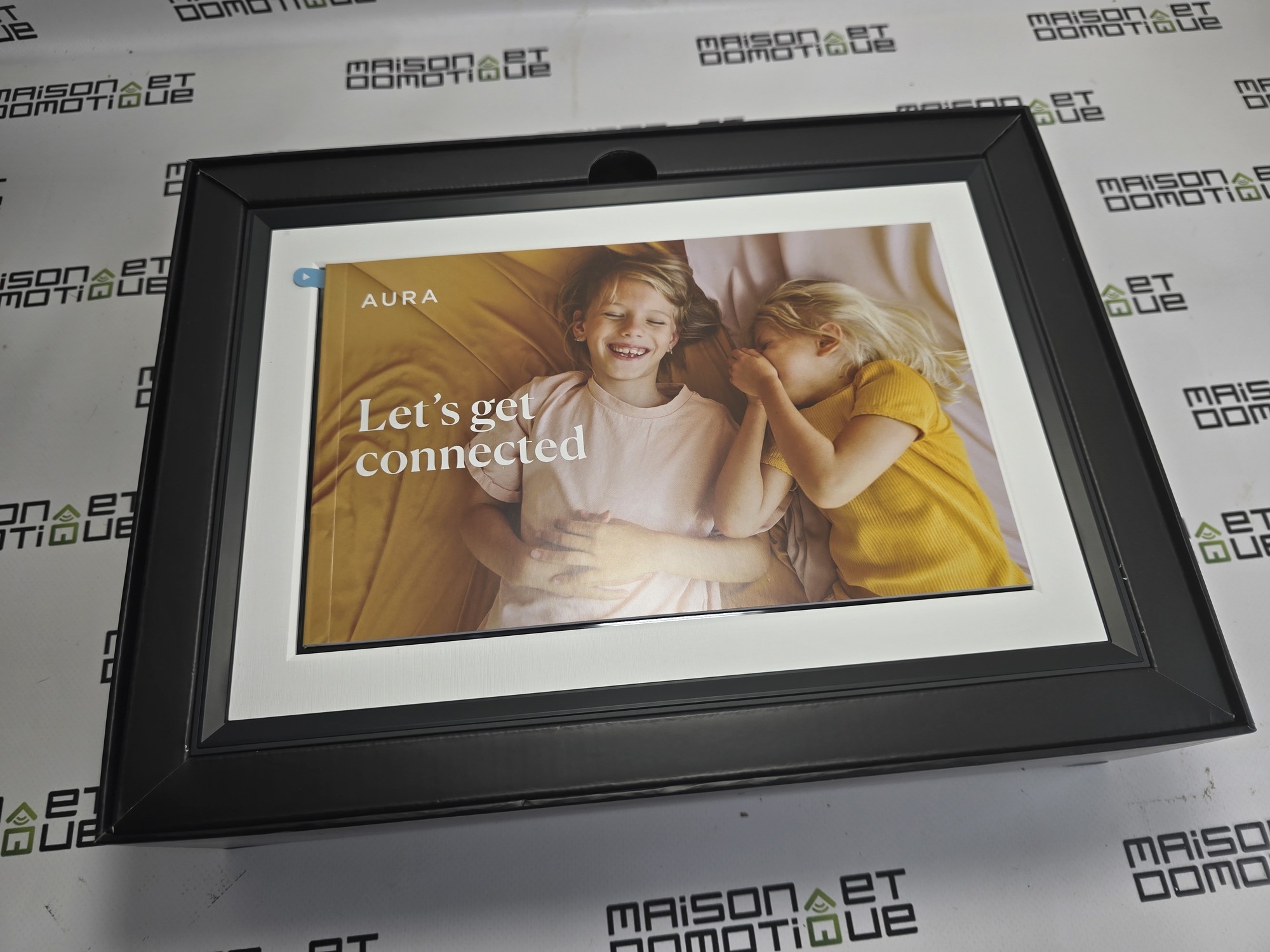 Cadre Photo Numérique Aura Carver Mat 10.1" - Wi-Fi - Application Mobile