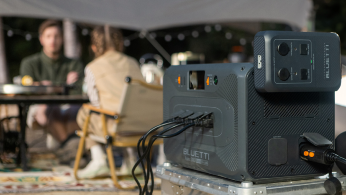 BLUETTI présente l'Apex 300 : une centrale électrique polyvalente pour la sauvegarde de la maison, les véhicules de loisirs et la vie hors réseau. 4 image5