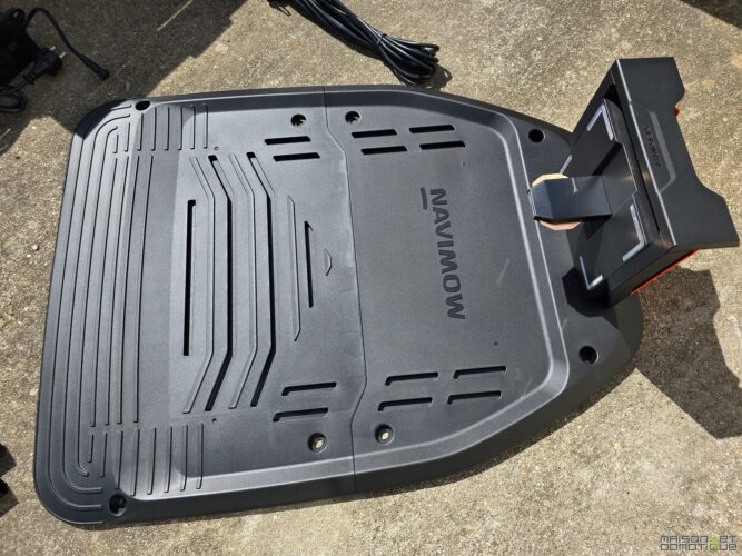 Navimow X3 : le test ultra complet d’une tondeuse robot surpuissante (10 000 m² !) 14 navimow serie x 024