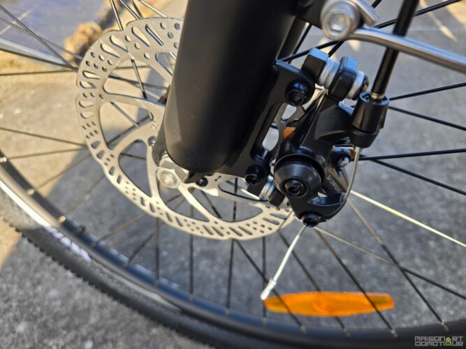 Test Touroll J1 ST : le vélo électrique malin pour vos trajets quotidiens sans compromis 19 test touroll j1 st 023