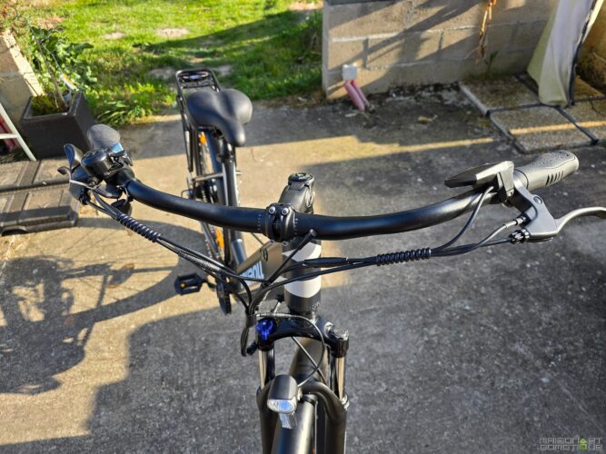 Test Touroll J1 ST : le vélo électrique malin pour vos trajets quotidiens sans compromis 9 test touroll j1 st 025