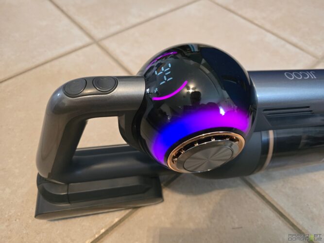 Test Jigoo V700 : le balai sans fil qui relègue la corvée de vidage aux oubliettes ! 7 test jigoo v700 28