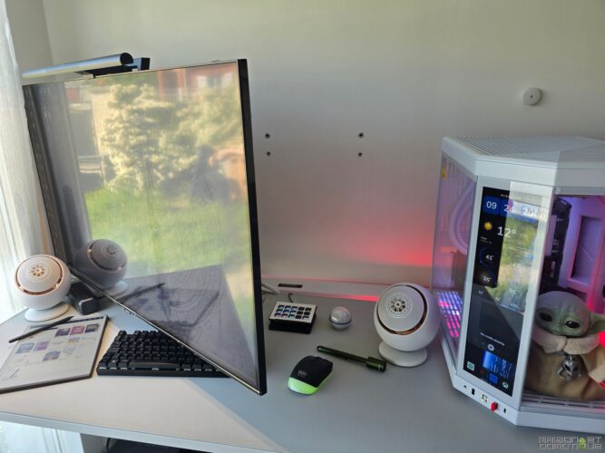 secretlab support ecran 18