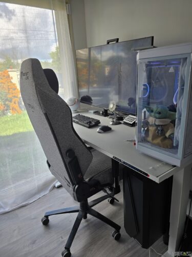 test secretlab magnus pro bureau position 03