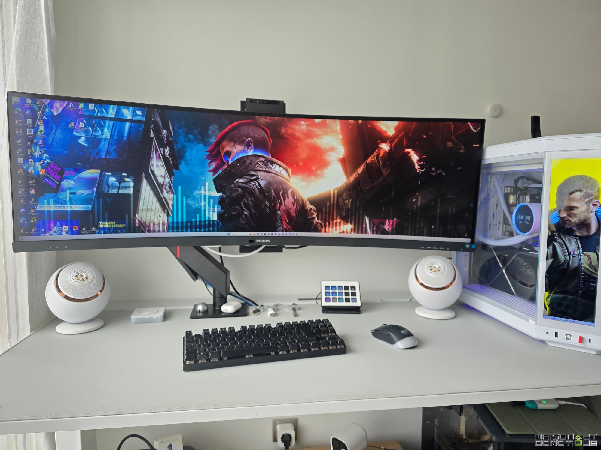 Philips 49B2U6903CH : プロフェッショナルのために設計されたウルトラ