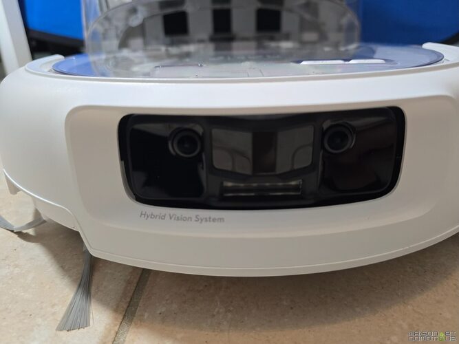 Robot aspirateur DJI Romo P : la marque de drones qui veut prendre le contrôle de ton salon 3 test dji romo p 023