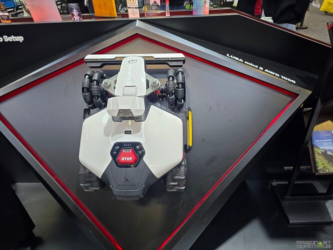 Du jardin à la piscine : Mammotion dévoile LUBA 3 AWD et SPINO S1 Pro, deux robots taillés pour l’autonomie 6 ces2026 mammotion 0033