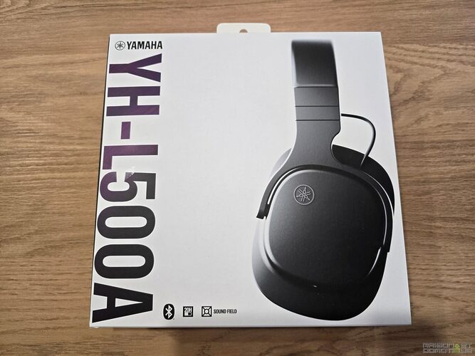Yamaha YH-L500A : 究極のホームシネマ体験を、家中を起こさずに楽しむ