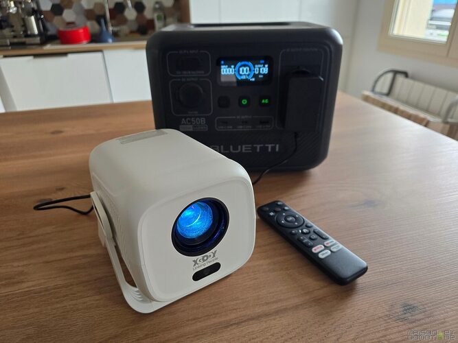 Netflix in your bed? This Xgody N5 projector at €100 does the job (and we're giving one away) 16 xgody x5 test 019