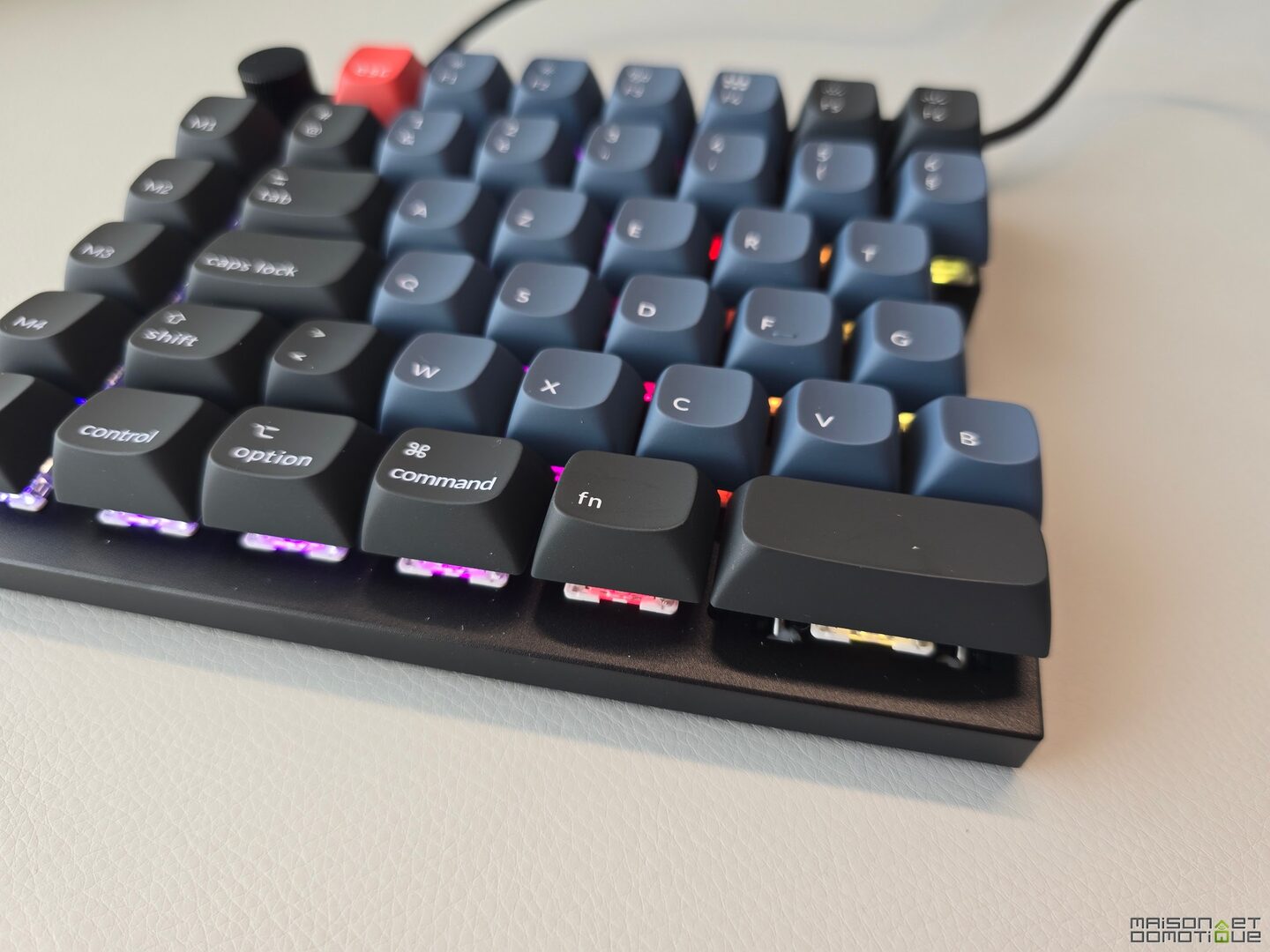 Test Keychron Q11 QMK : le clavier coupé en deux qui change