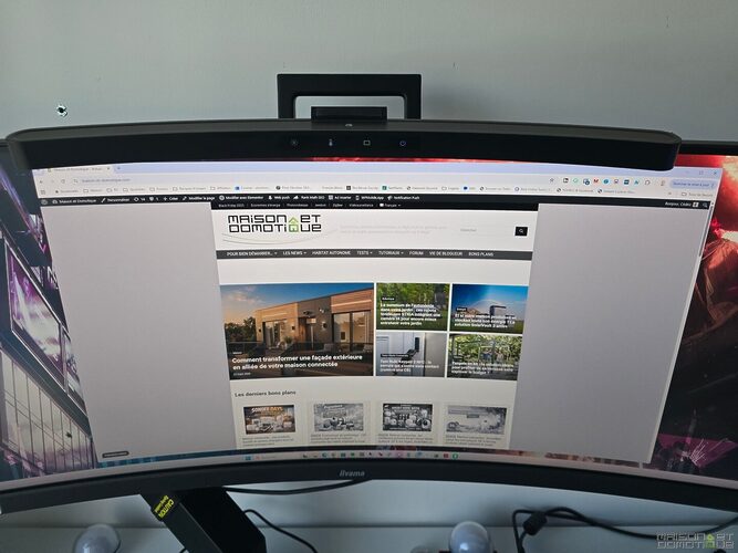 test quntis screenbar curved 006