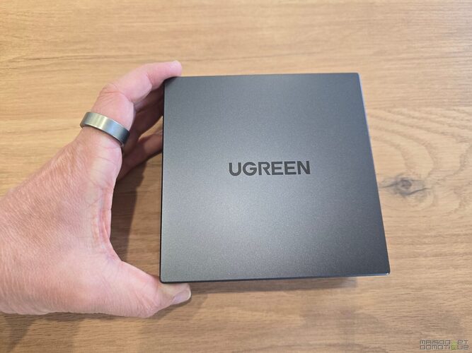 test ugreen maxidok thunderbolt 5 17 en 1 007