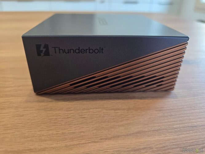 test ugreen maxidok thunderbolt 5 17 en 1 008