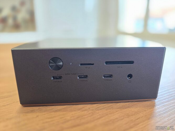 test ugreen maxidok thunderbolt 5 17 en 1 011