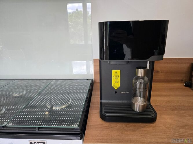 Test du Hydrofast C300 : le distributeur d'eau qui remplace mon filtre, ma bouilloire et mon SodaStream 2 test hydrofast c300 002