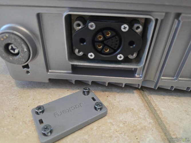 Test SolarVault 3 Pro Max : Jackery signe-t-il la batterie résidentielle plug & play la plus aboutie du marché ? 15 test jackery solarvault 3 pro max 015
