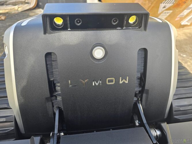 Test du Lymow One Plus : un véritable 4x4 de la tonte pour les grands terrains 12 test lymow one plus 013