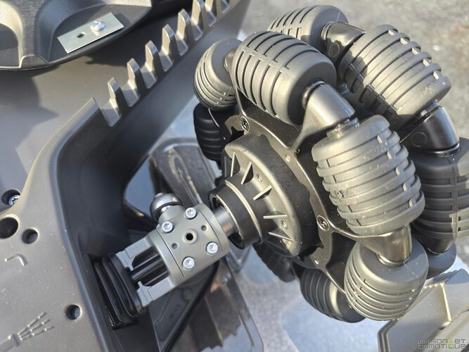 Test Luba 3 AWD : puissance, Lidar et 4 roues motrices pour une pelouse impeccable 11 test mammotion luba 3 awd 019