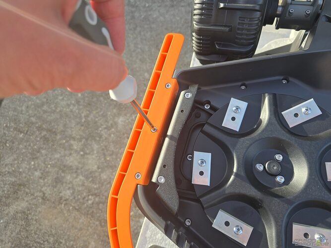 Test Luba 3 AWD : puissance, Lidar et 4 roues motrices pour une pelouse impeccable 18 test mammotion luba 3 awd 022 1