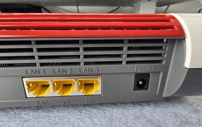 Test FRITZ!Box 7690 : Wi-Fi 7, 2,5 GbE et domotique dans un seul boîtier 4 test fritzbox 011