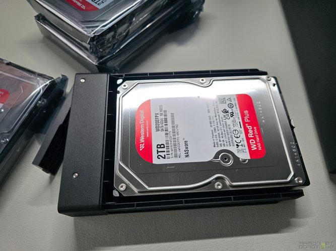 UGREEN NASync DXP4800 Pro : j'ai testé ce NAS 4 baies qui veut faire oublier les ténors du marché 14 test ugreen nas dxp4800 pro 018