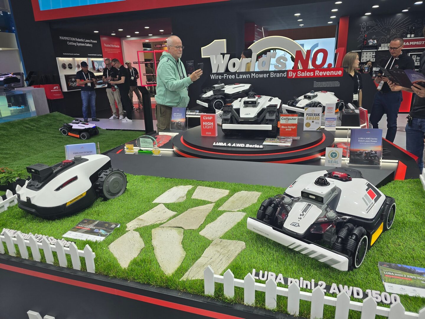 IFA 2026 : MAMMOTION LUBA 4 AWD veut enfin en finir avec le coupe-bordure - Maison et Domotique