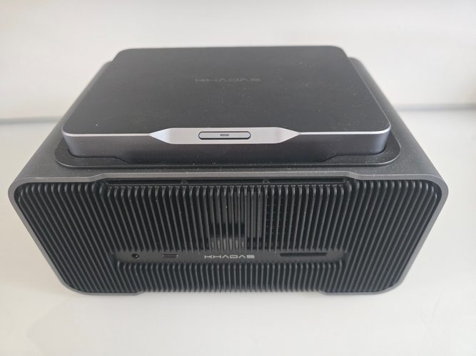 Test Khadas Mind Graphics 2 : la RTX 5060 Ti donne une nouvelle dimension au mini PC modulaire 5 test mind graphics 2 010