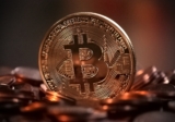 Le bitcoin en baisse par rapport à son dernier record: que faut-il en penser ?
