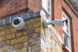 Faut il opter pour une caméra de surveillance classique ou un modèle intelligent ?